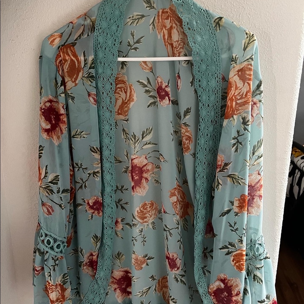 Light blue and floral print duster